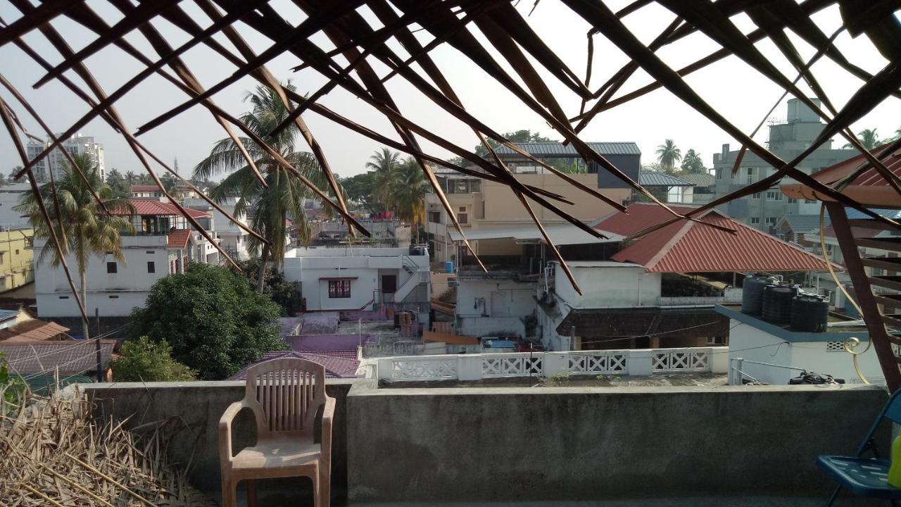 Adams Wood House Ayurveda Homestay Kochi Eksteriør bilde